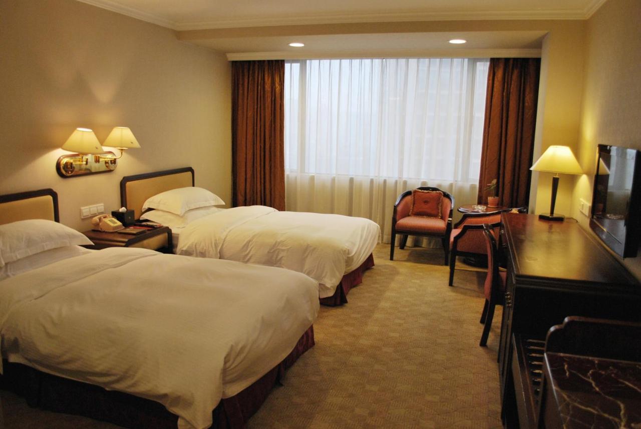 Zhongshan International Hotel Экстерьер фото