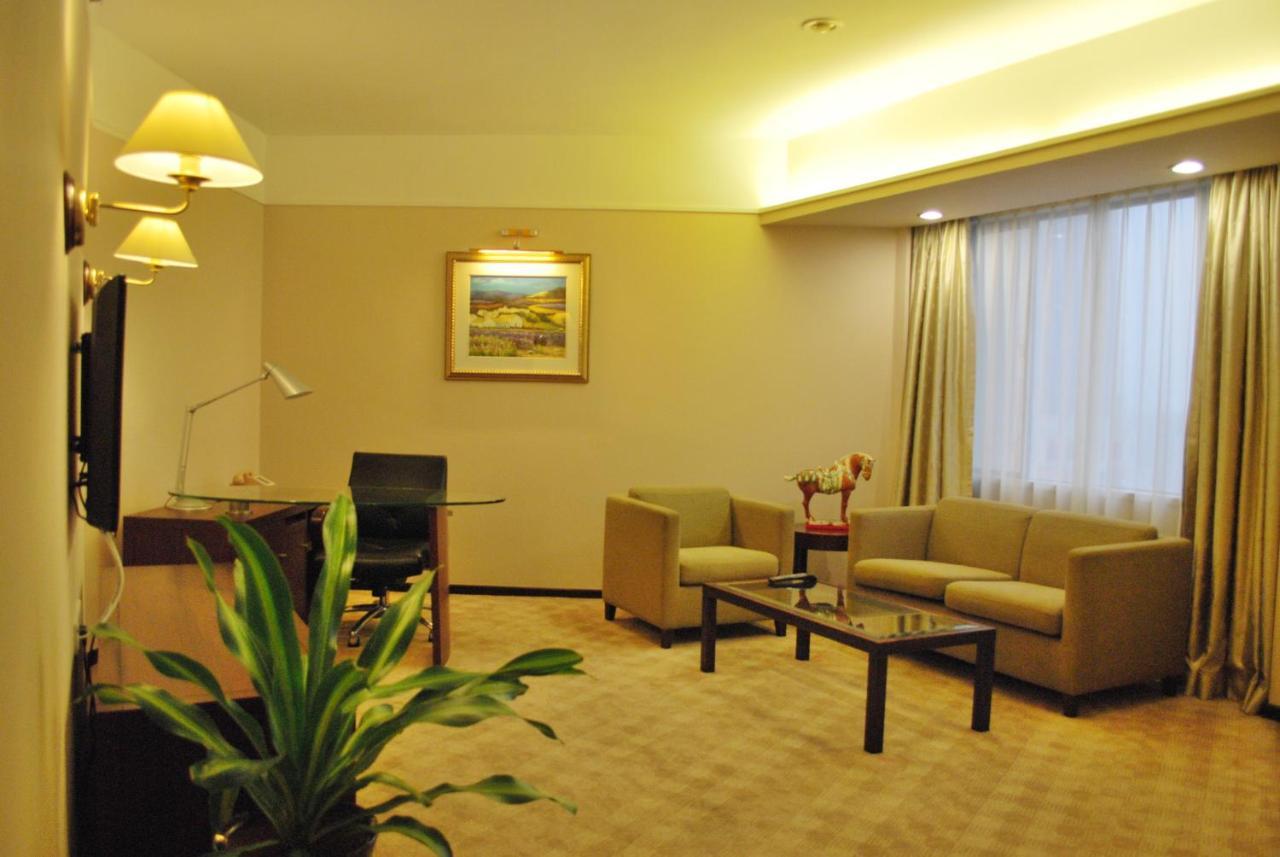 Zhongshan International Hotel Экстерьер фото